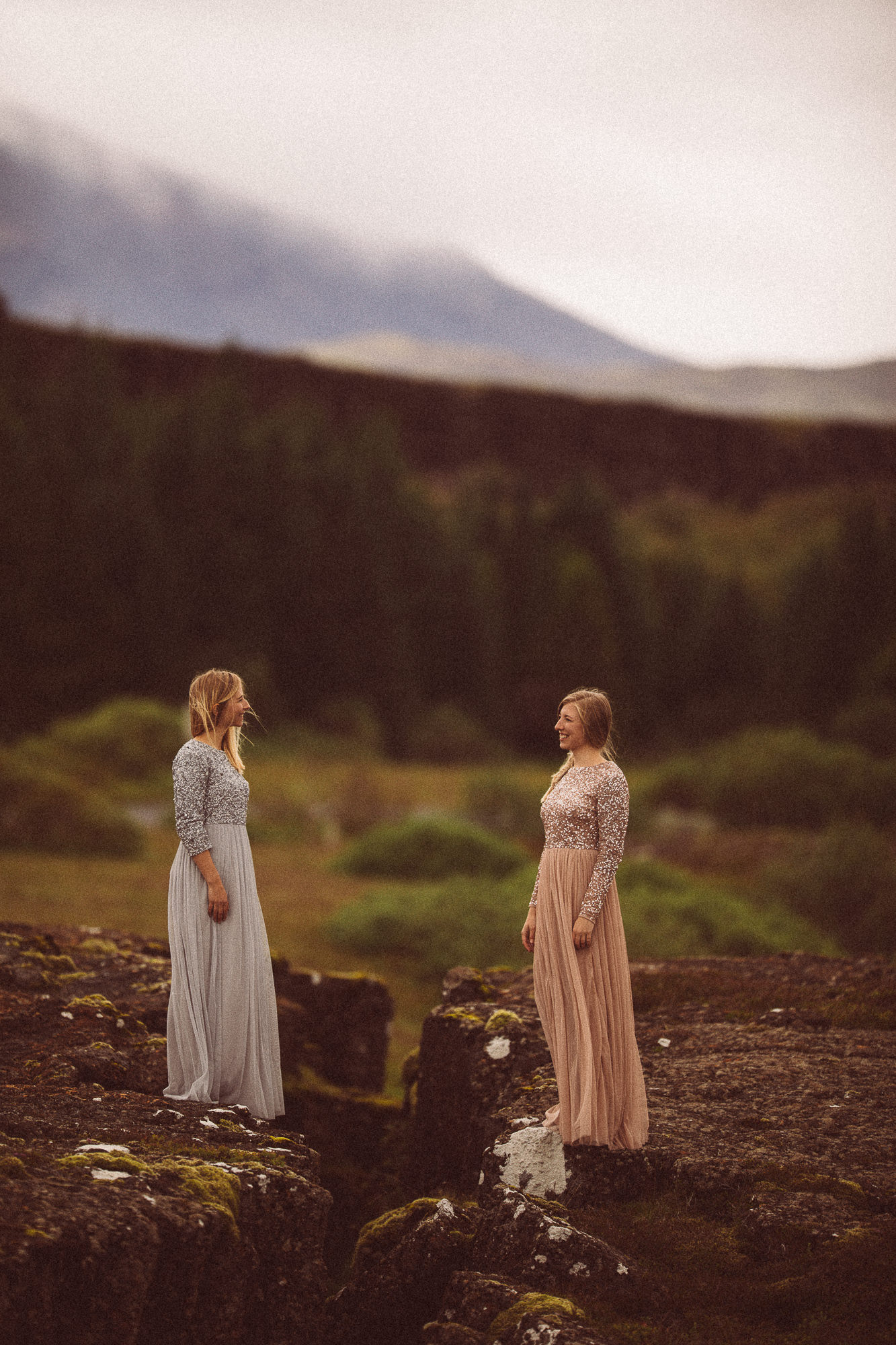 Export x3 5D4 5601 Anja & Damaris @thingvellier 2